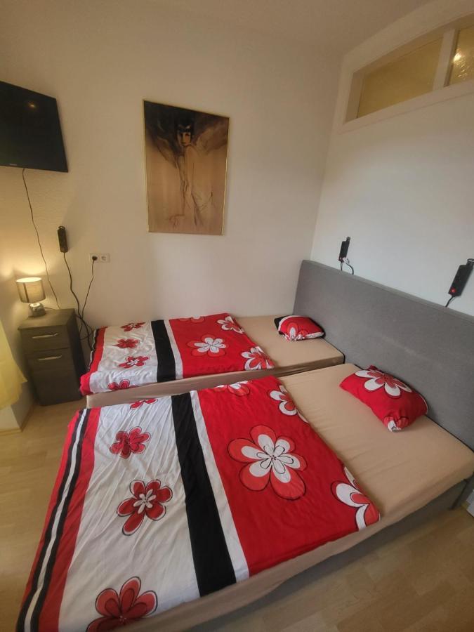 Apartmentzimmer Эрфурт Экстерьер фото